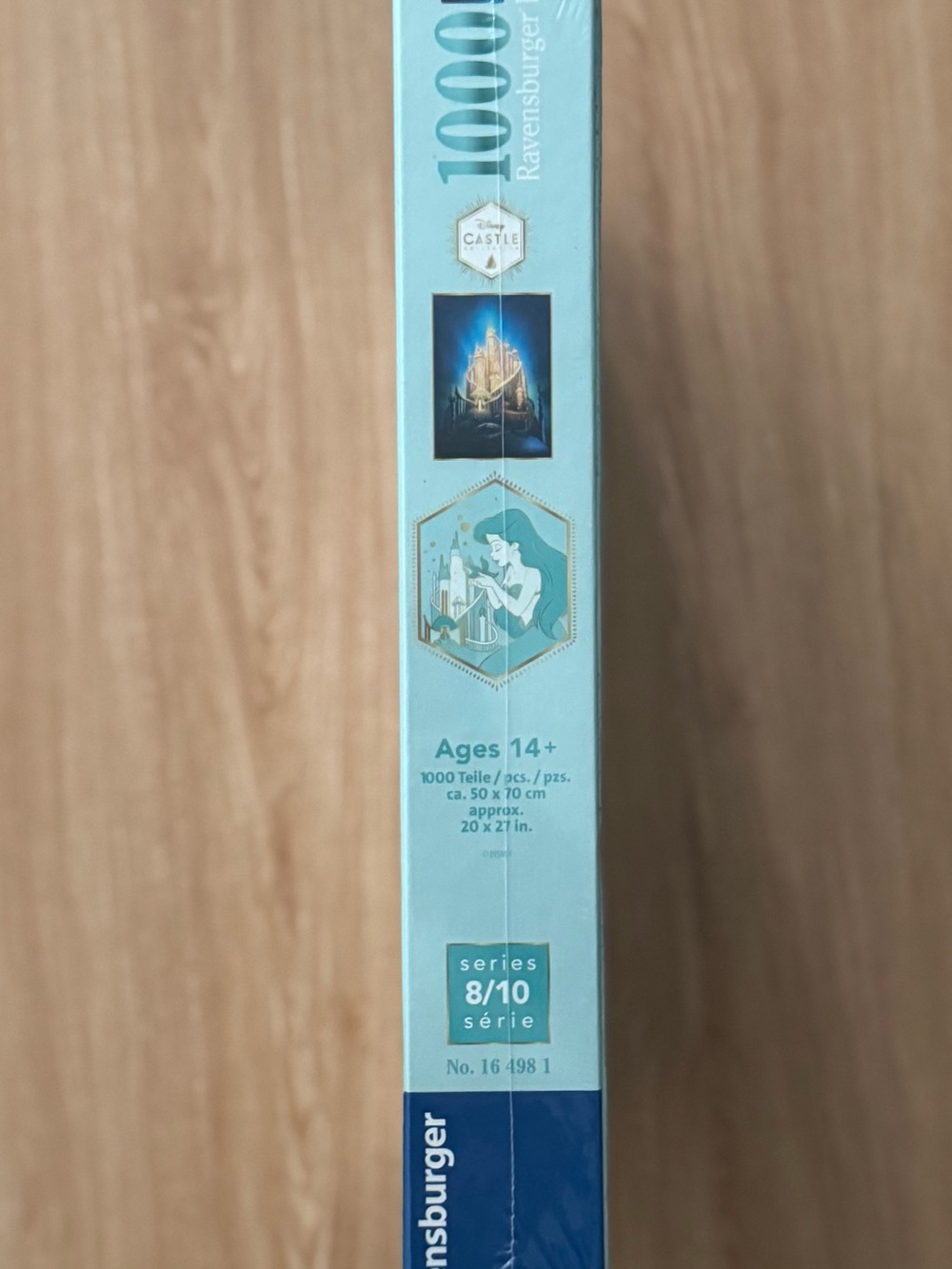 Ravensburger Disney, Little Mermaid Castle Collection 1000 piece puzzle. 8/10 - Picture 3 of 3